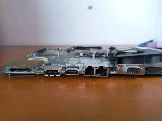  PLACA-MÃE NOTEBOOK LG R58 - DA0QLGMB8E0 REV. E - Foto 5