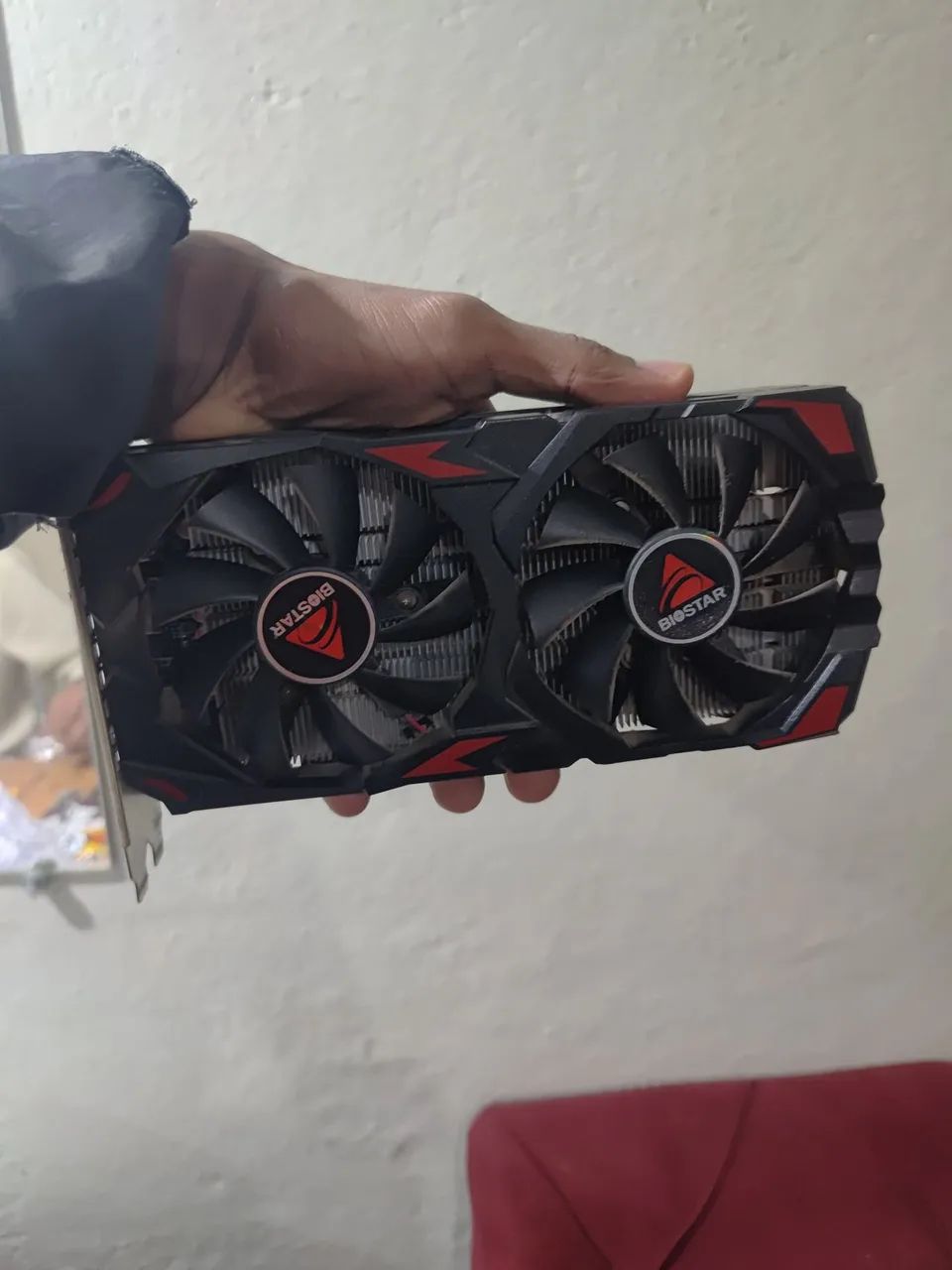 Rx 580 2048sp BIOSTAR - Foto 5