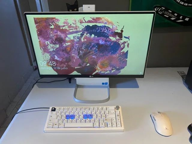 Computador LG All in One. Intel i5, 8gb RAM Otimo para trabalho e estudos