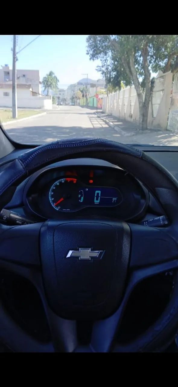 Chevrolet Onix 2015