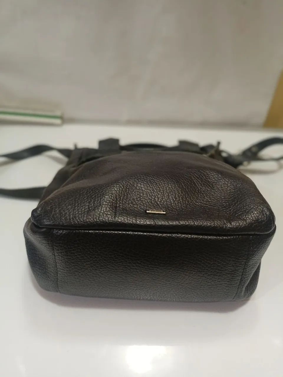 Bolsa preta couro legítimo via mia  - Foto 3