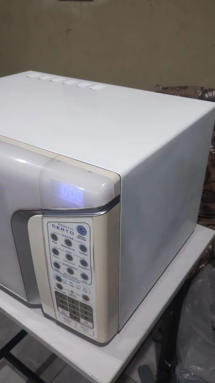 Microondas Eletrolux 31 litros  - Foto 2