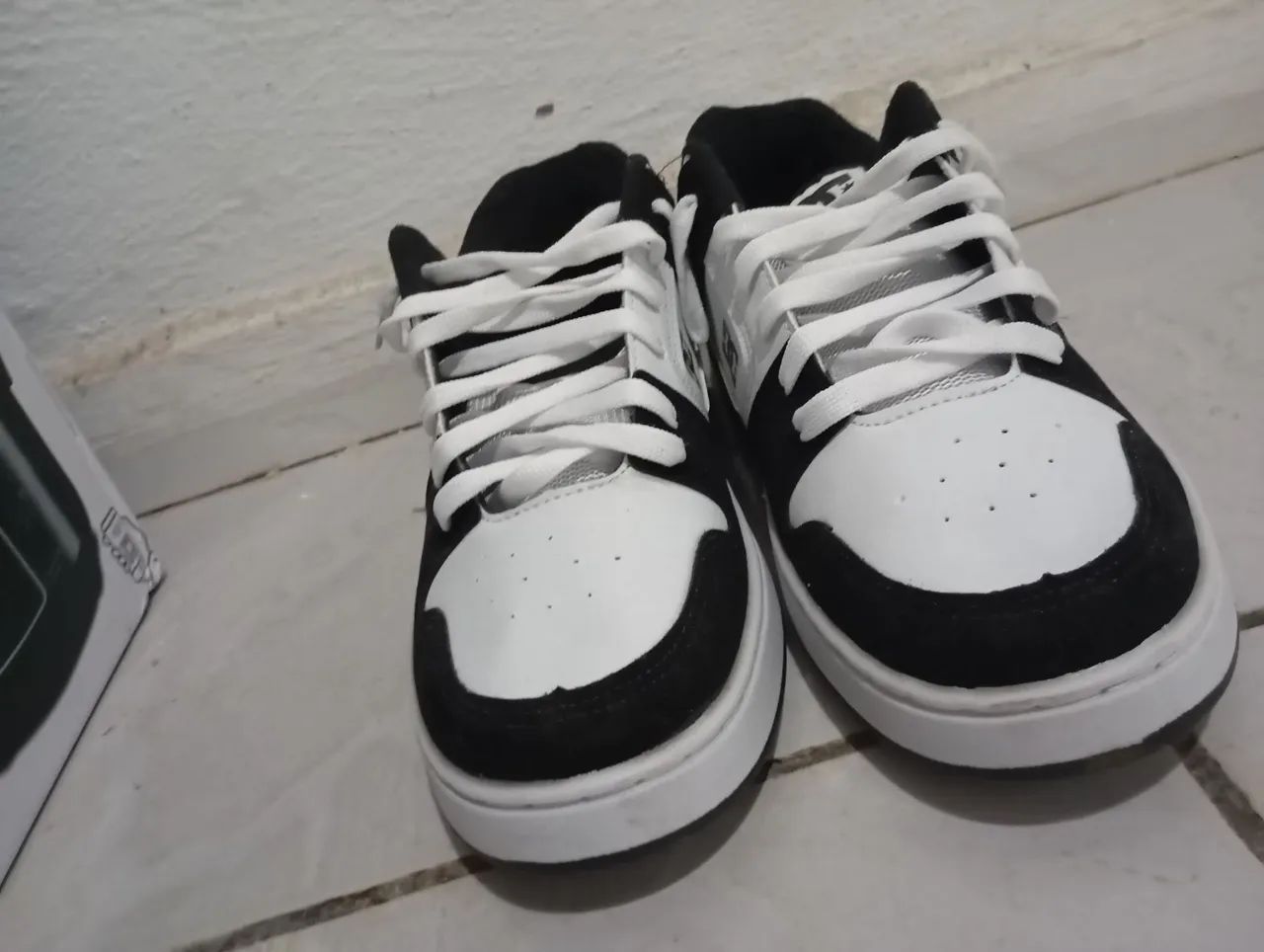 Tênis unissex DC black/white/black 42 - Foto 2