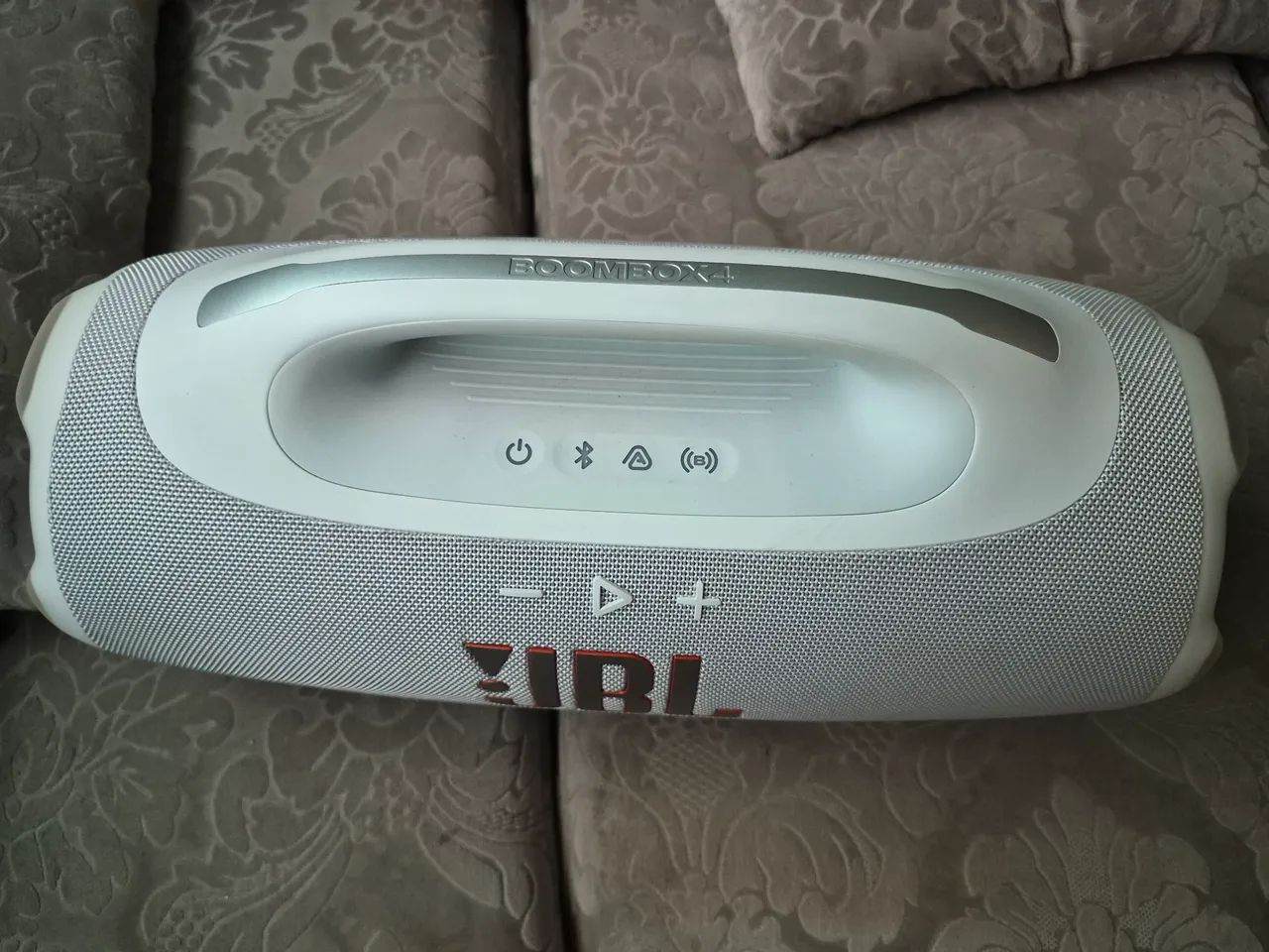 Bombox 4 