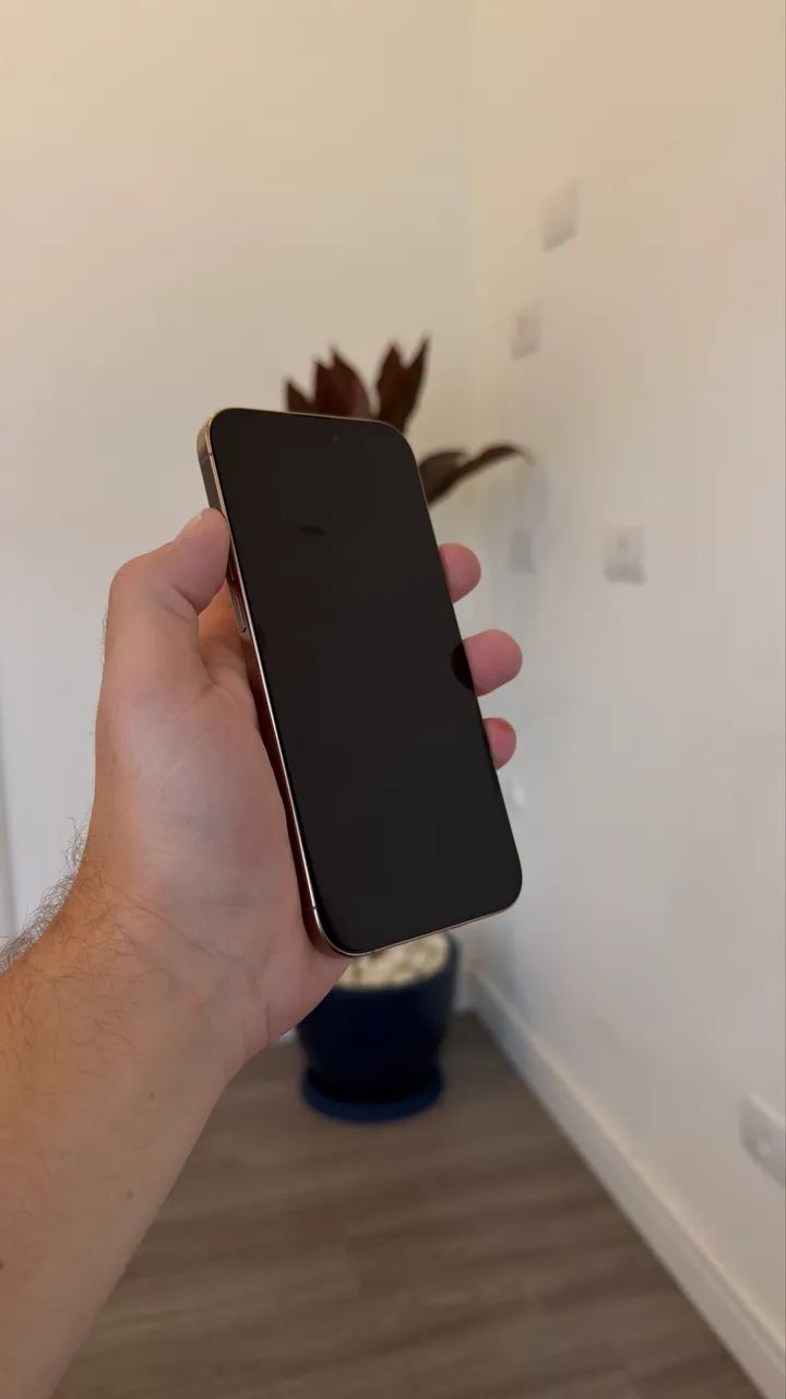 iPhone 16 pro max 256gb desert titanium  - Foto 3