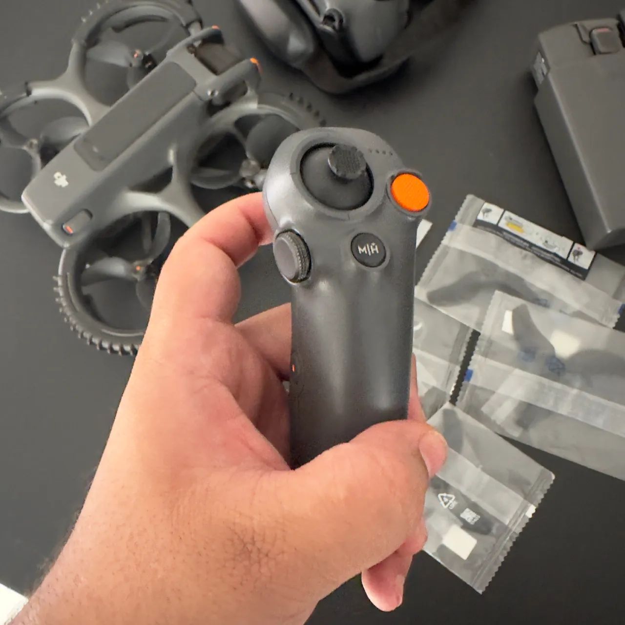 DJI Avata 2 Combo Completo (Goggles 3 + 3 Baterias + Bolsa) - Foto 5