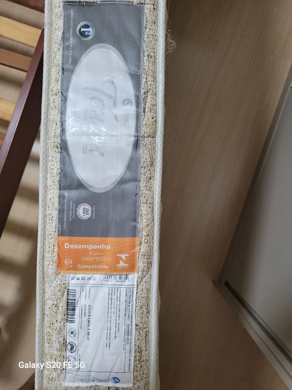 Colchão de solteiro excelente 