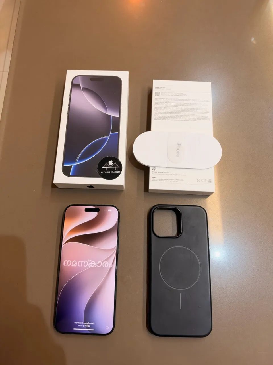IPHONE 16 Pro Max 256  - Foto 2