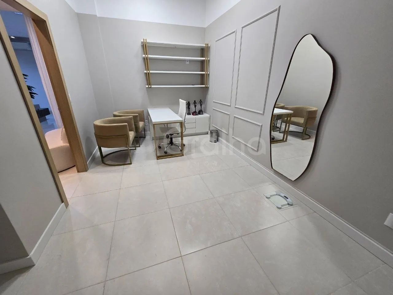 Loja de 60m² no bairro Itacorubi - Foto 4