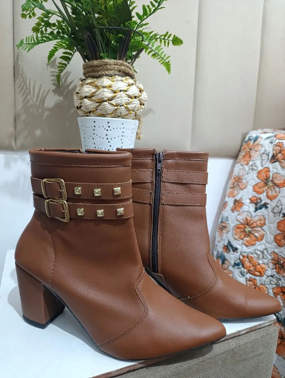 Bota Feminina - Foto 2