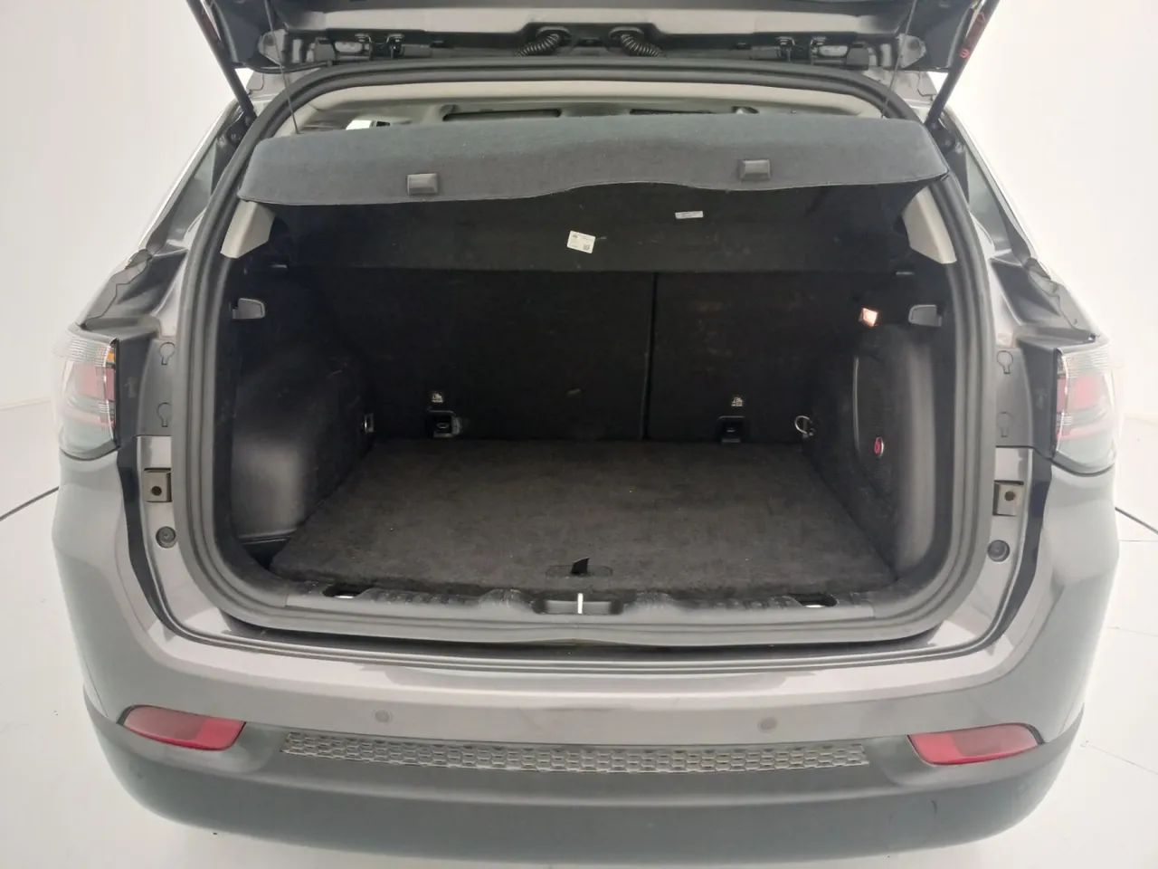 Jeep Compass LONG. T270 1.3 TB 4x2 Flex Aut., foto 9 de 18