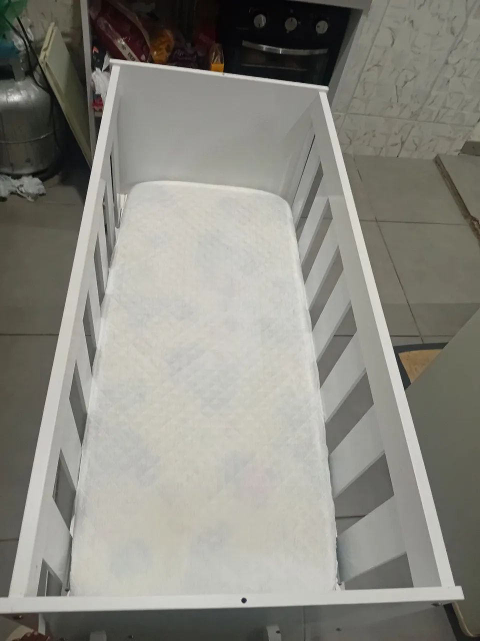 Vendo mini berço semi novo  - Foto 2