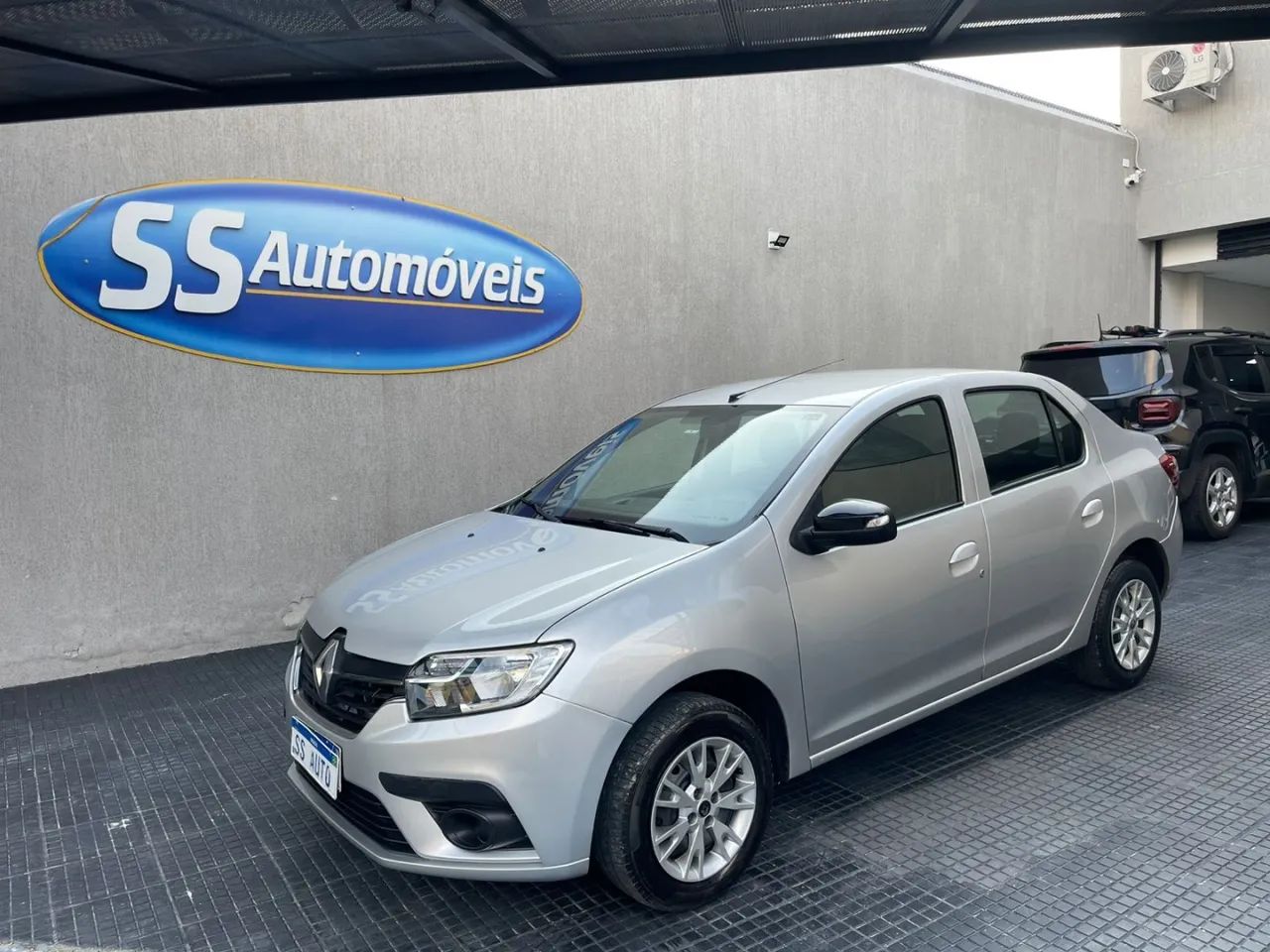 Renault Logan Zen Flex 1.0 12V 4P Mec. 2025