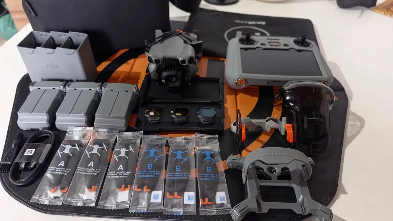 Drone DJI Mini 5 Pro - Fly More Combo Plus - Foto 3