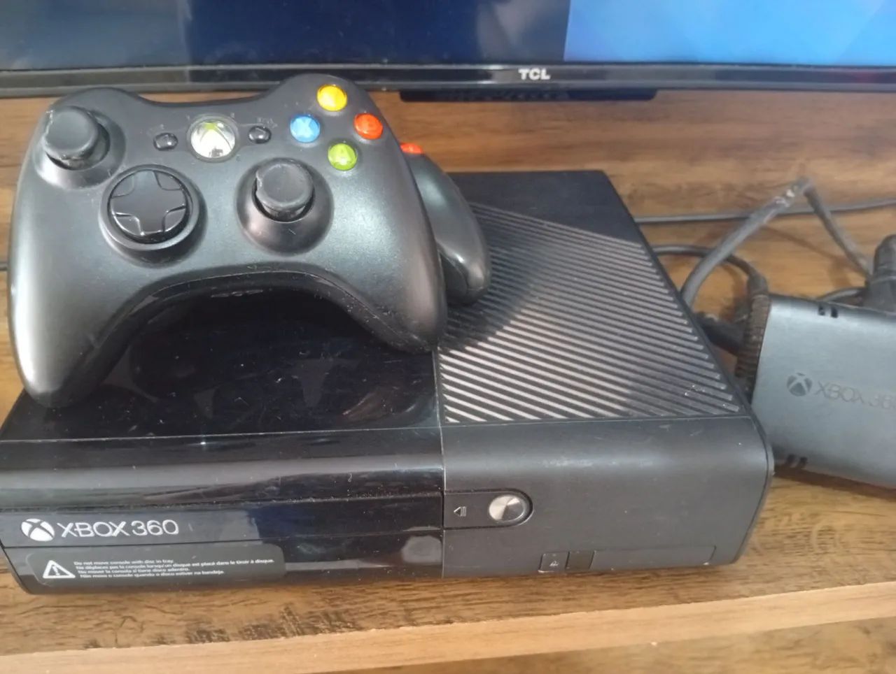 Vendo Xbox 360 slim por 400reais$$!