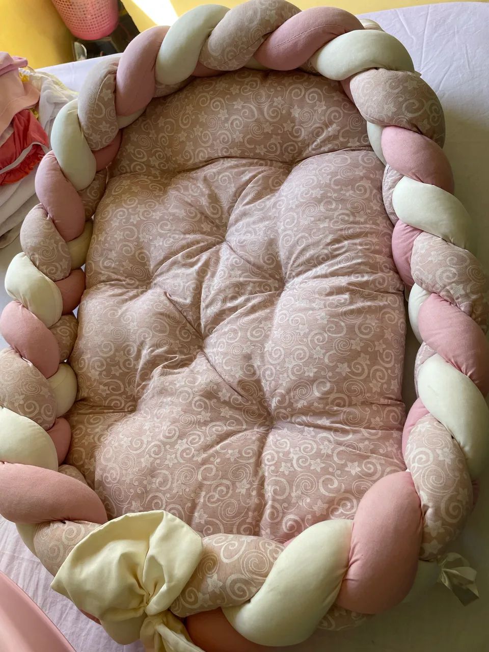 Ninho de bebê e uma banheira  - Foto 4