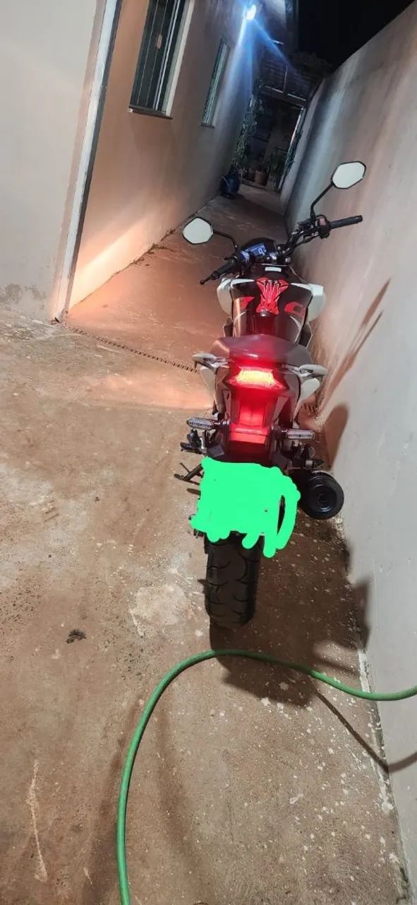 CBX 250 Twister  - Foto 4