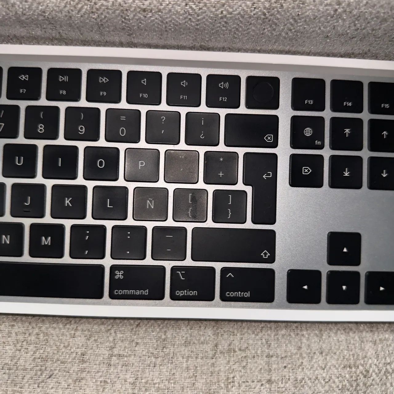 Magic Keyboard Apple com Touch ID - Pouco Usado - Foto 5