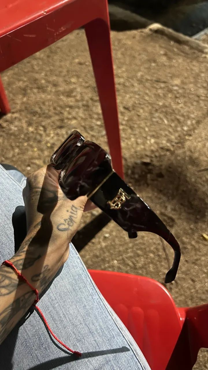 Vendo óculos original Burberry 