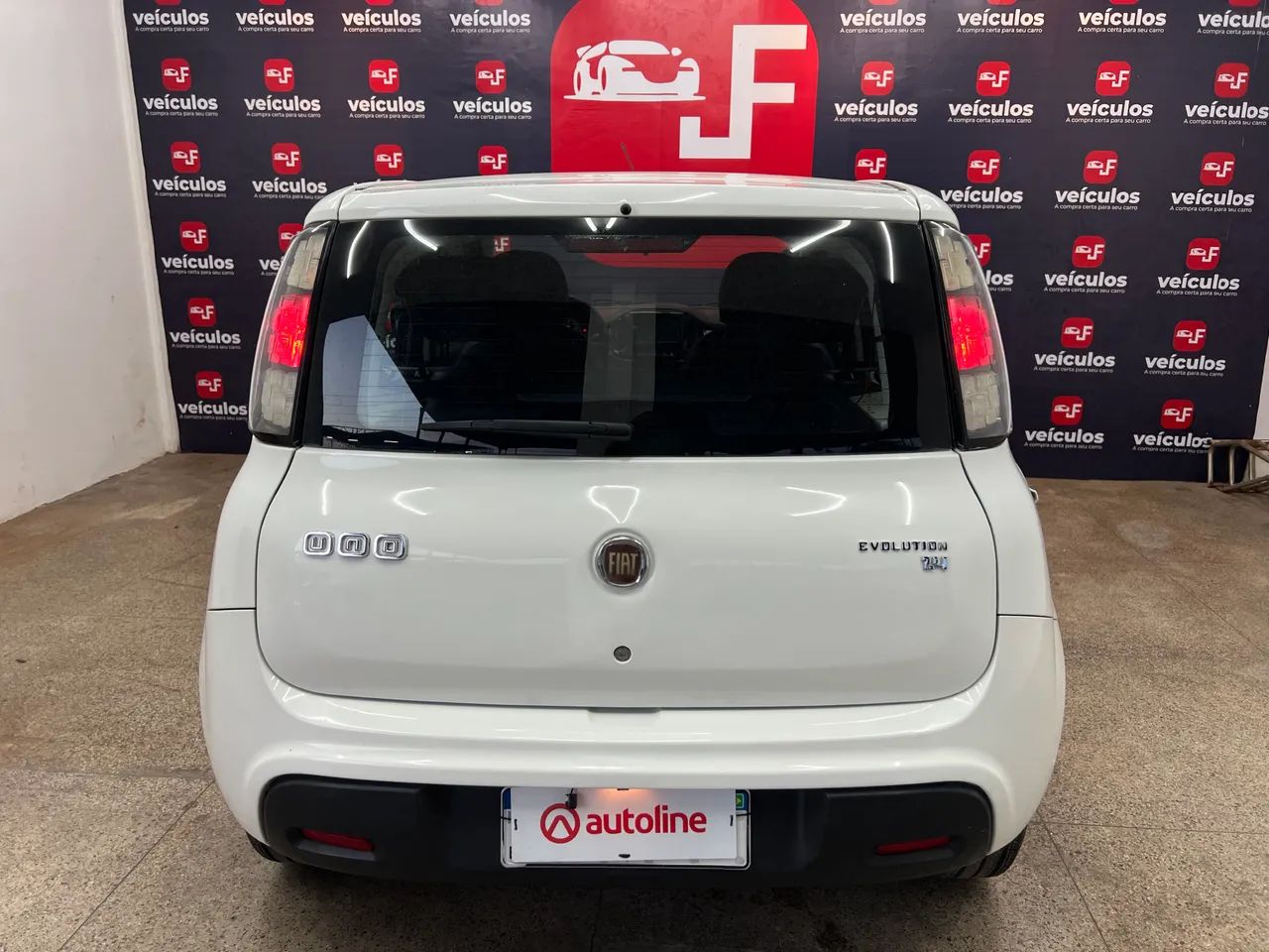 Fiat Uno Evolution 1.4 Fire Flex 8V 5P 2016 - Foto 3
