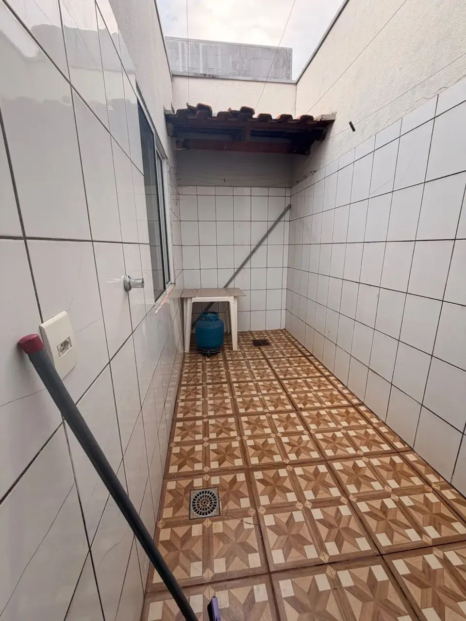 linda casa semi mobiliada ( cond rubi) - Foto 5