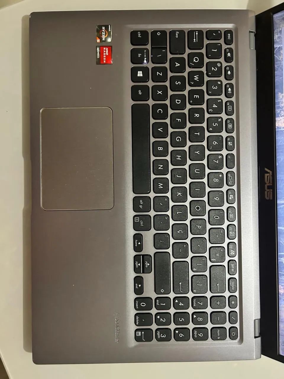 Notebook Ásia vivobook para trabalho e games 