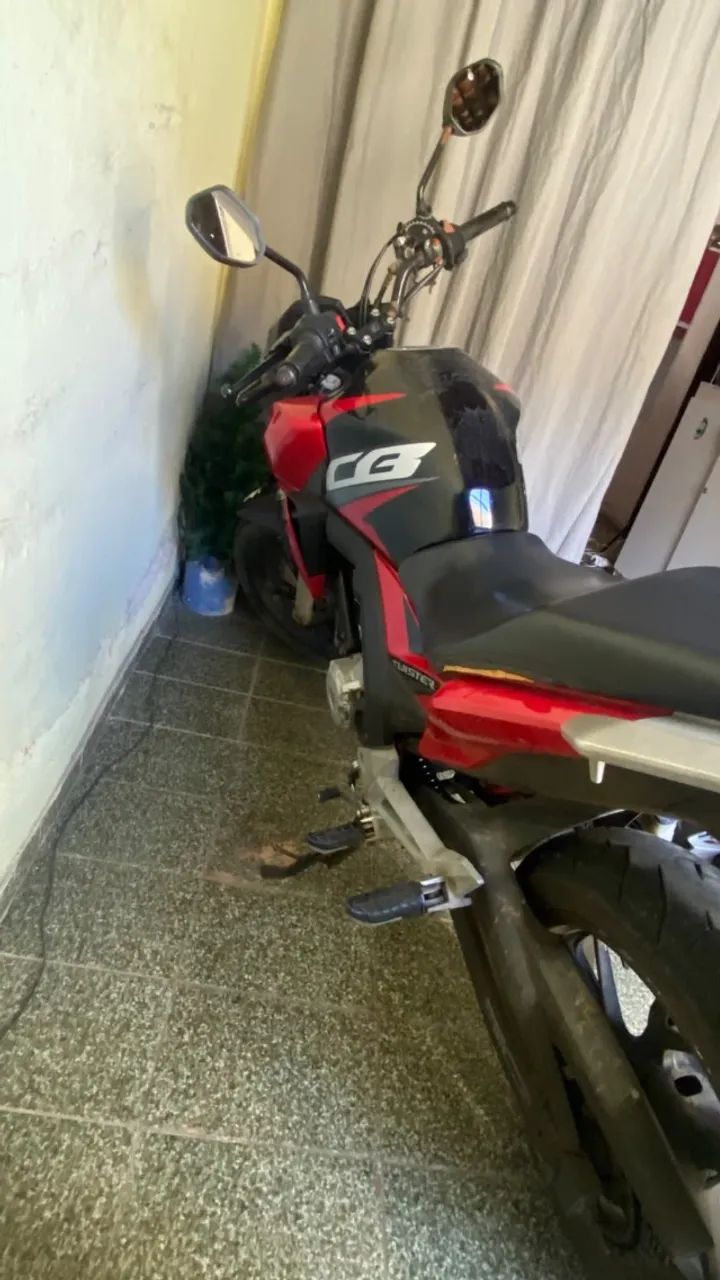 Honda CB TWISTER 250cc - Foto 3