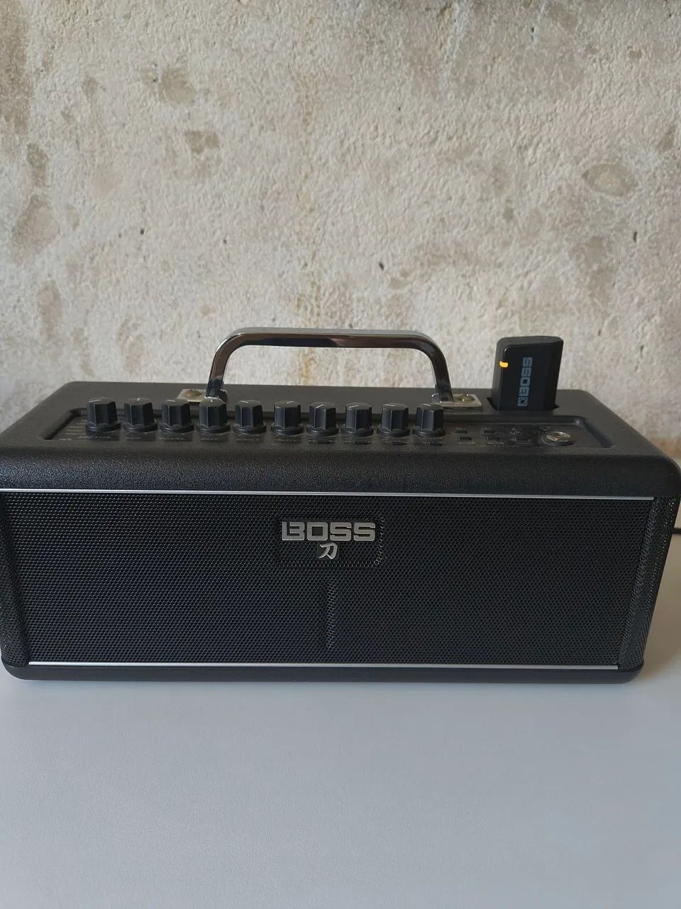 PROMOÇÃO: Amplificador de guitarra Boss Katana Air
