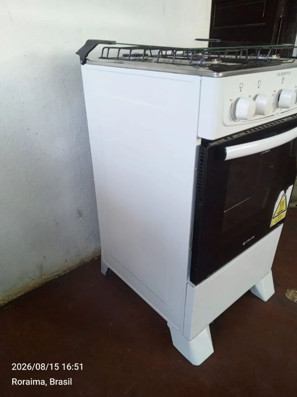 Fogão 4 bocas funcionando perfeitamente faço entrega  - Foto 3