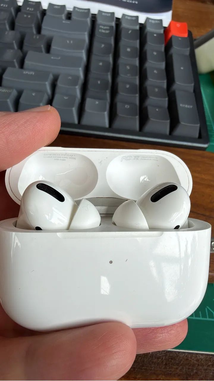 AirPods Pro 1 gen com defeito - Foto 3