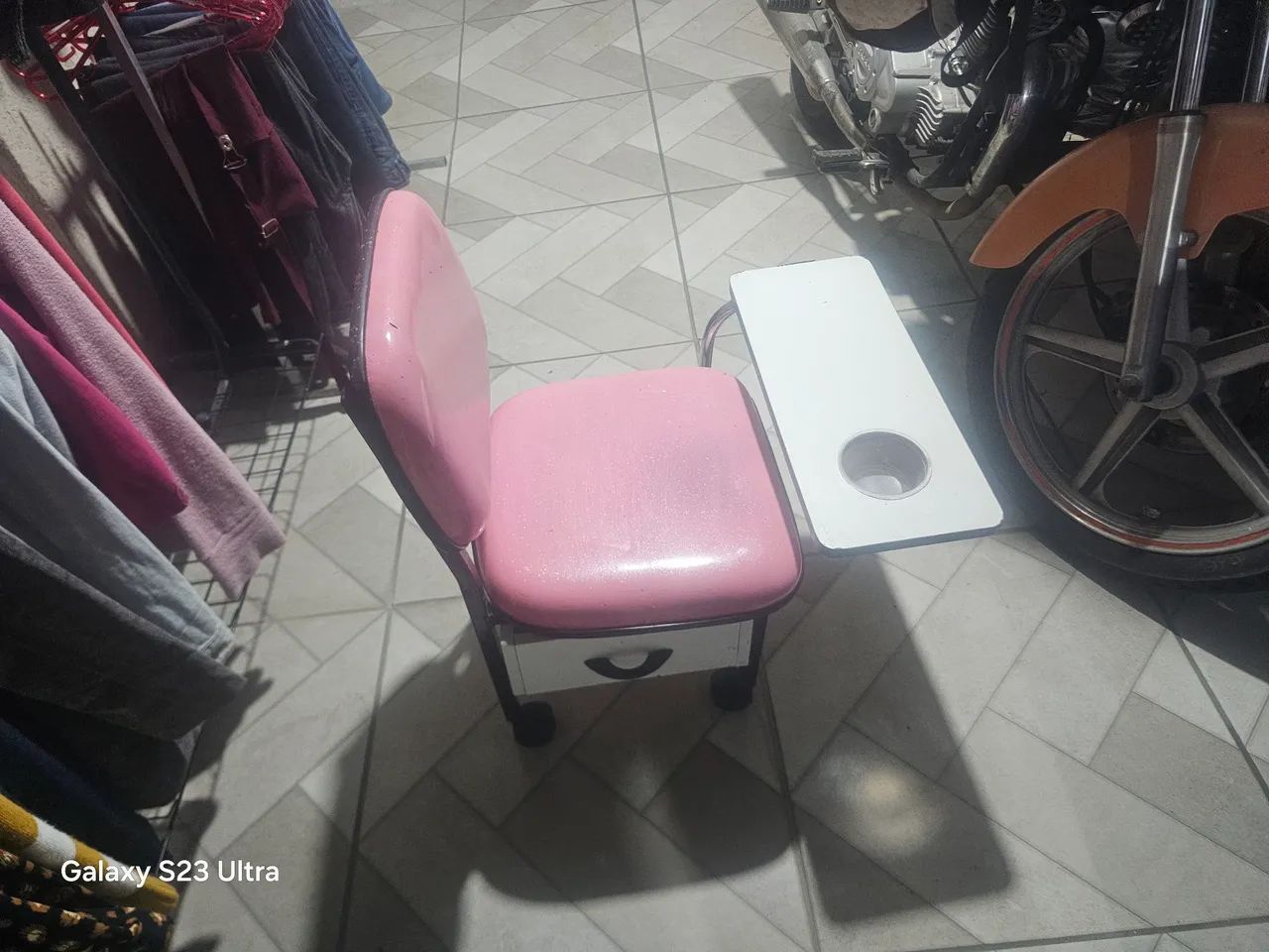 Cadeira manicure  - Foto 3