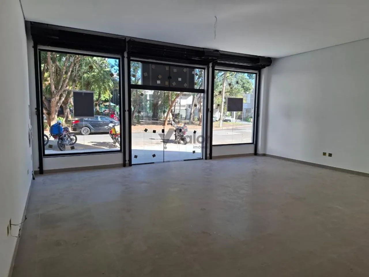 Salão à venda e para alugar em Campinas, Cambuí, com 161 m²