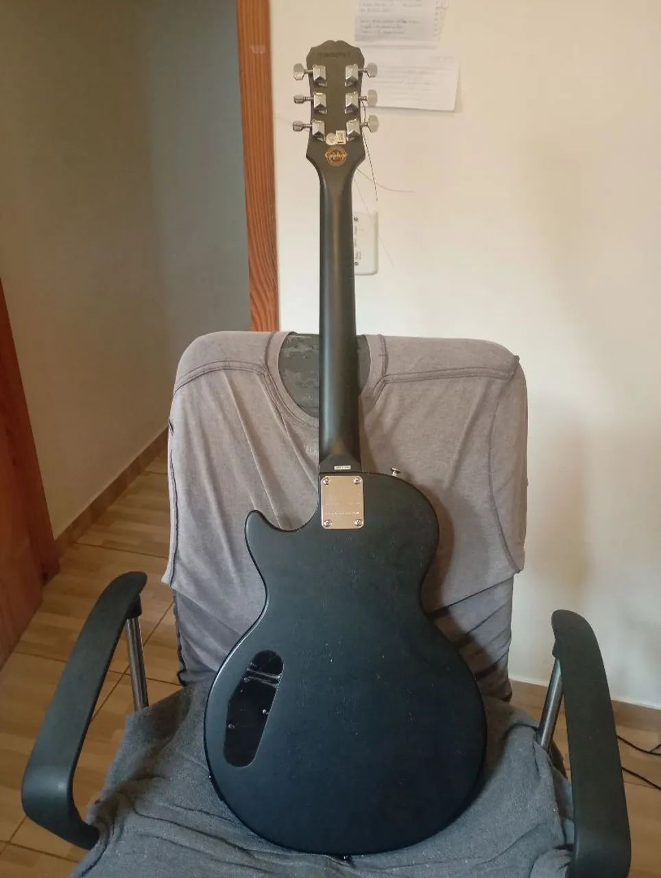 Guitarra - Foto 2