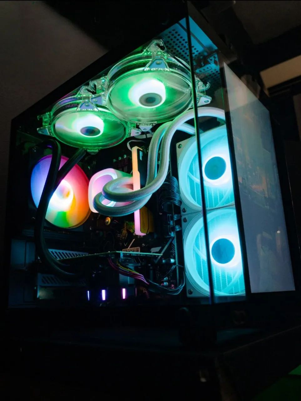 Intel Core i9 11900h c/ Water-Cooler + 16Gb DDR4, Nvidia Quadro M4000 8Gb, Tela e Wi-fi 