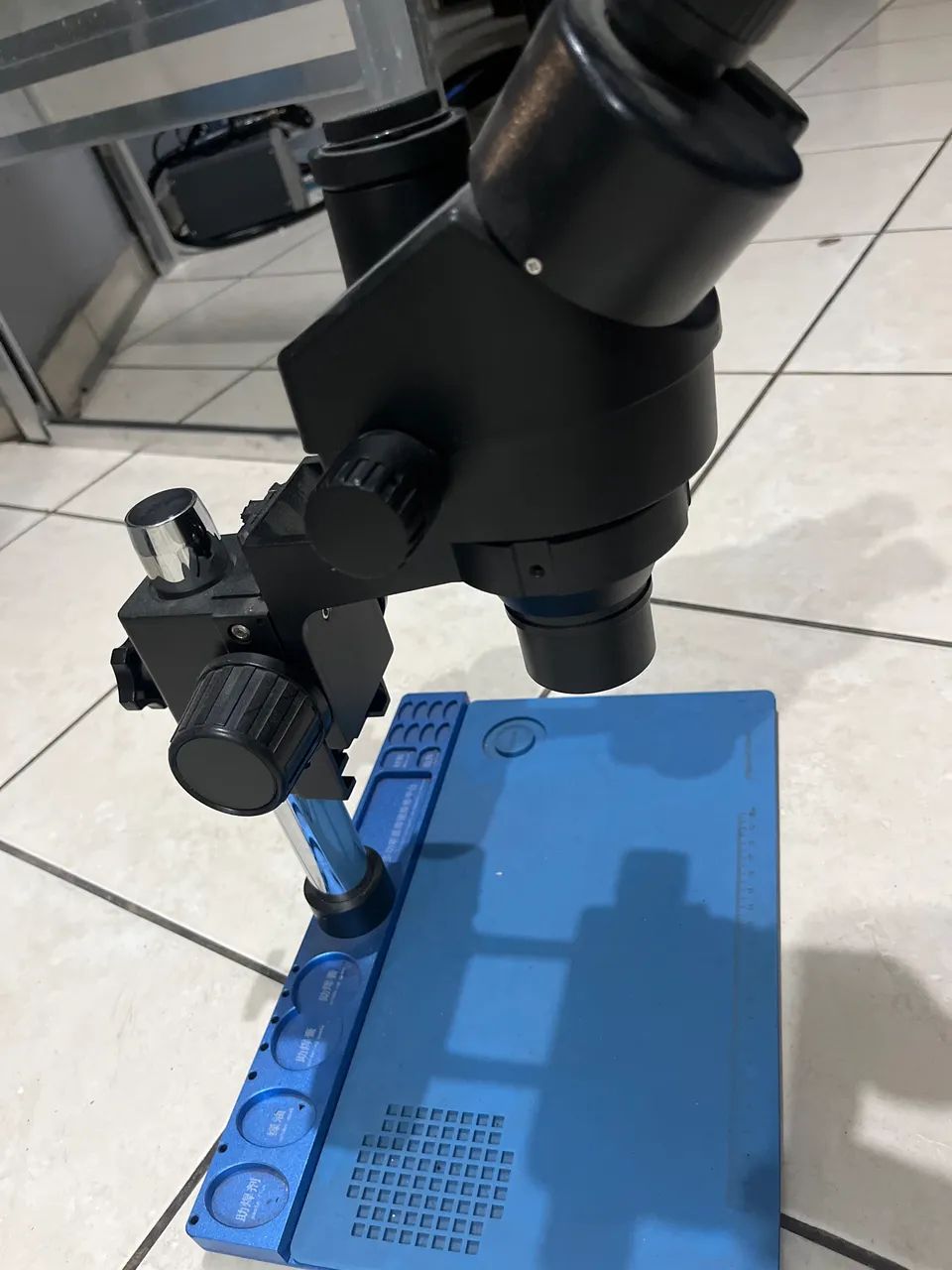 Microscópio  - Foto 4