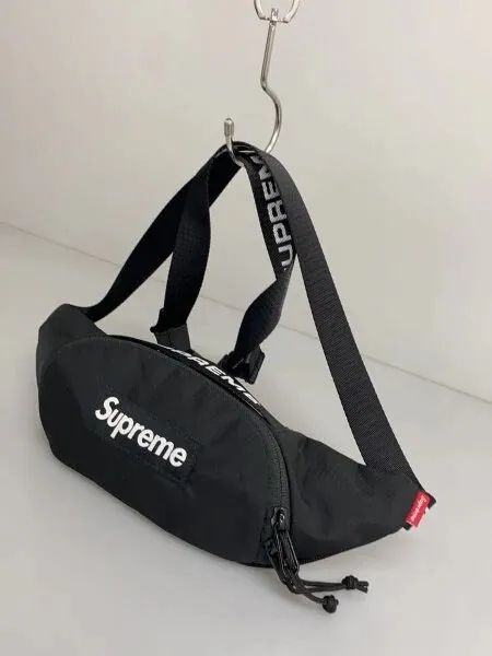 極美品 Supreme Small Waist Bag ブラック 22aw Pochete supreme small waist bag fw18 ss18 preta bagzinha sup 22aw