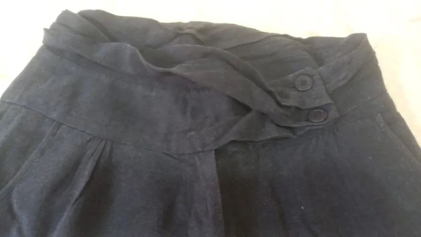 Calça feminina tamanho 36 usada. - Foto 3