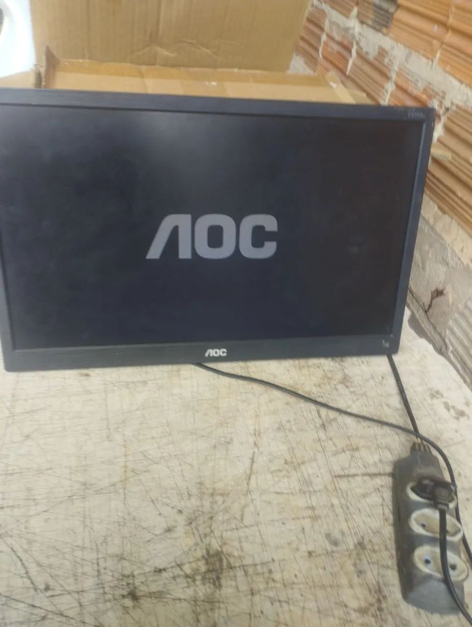 Monitor aoc