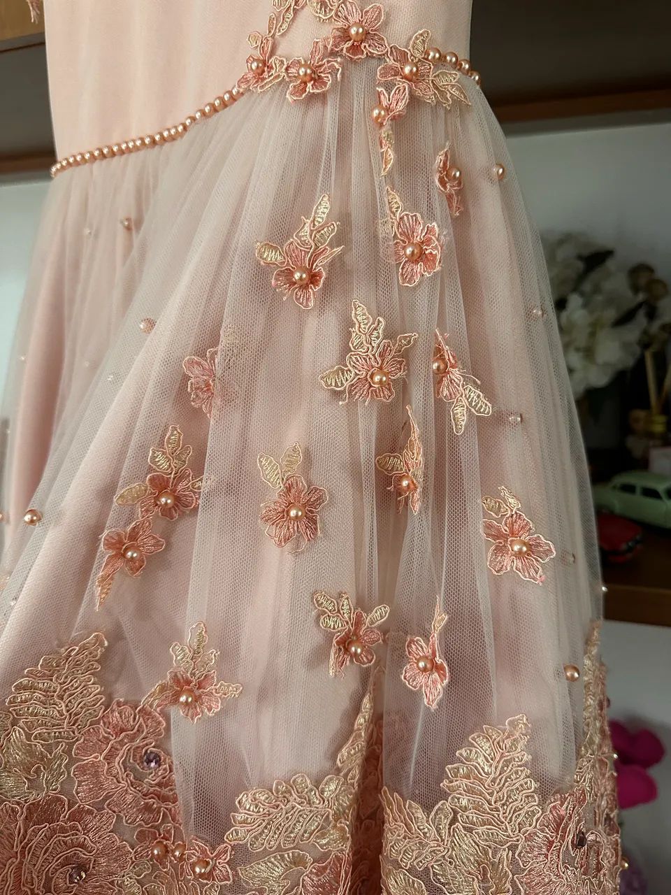 vestido infantil festa rosé com renda e pérolas - Foto 3