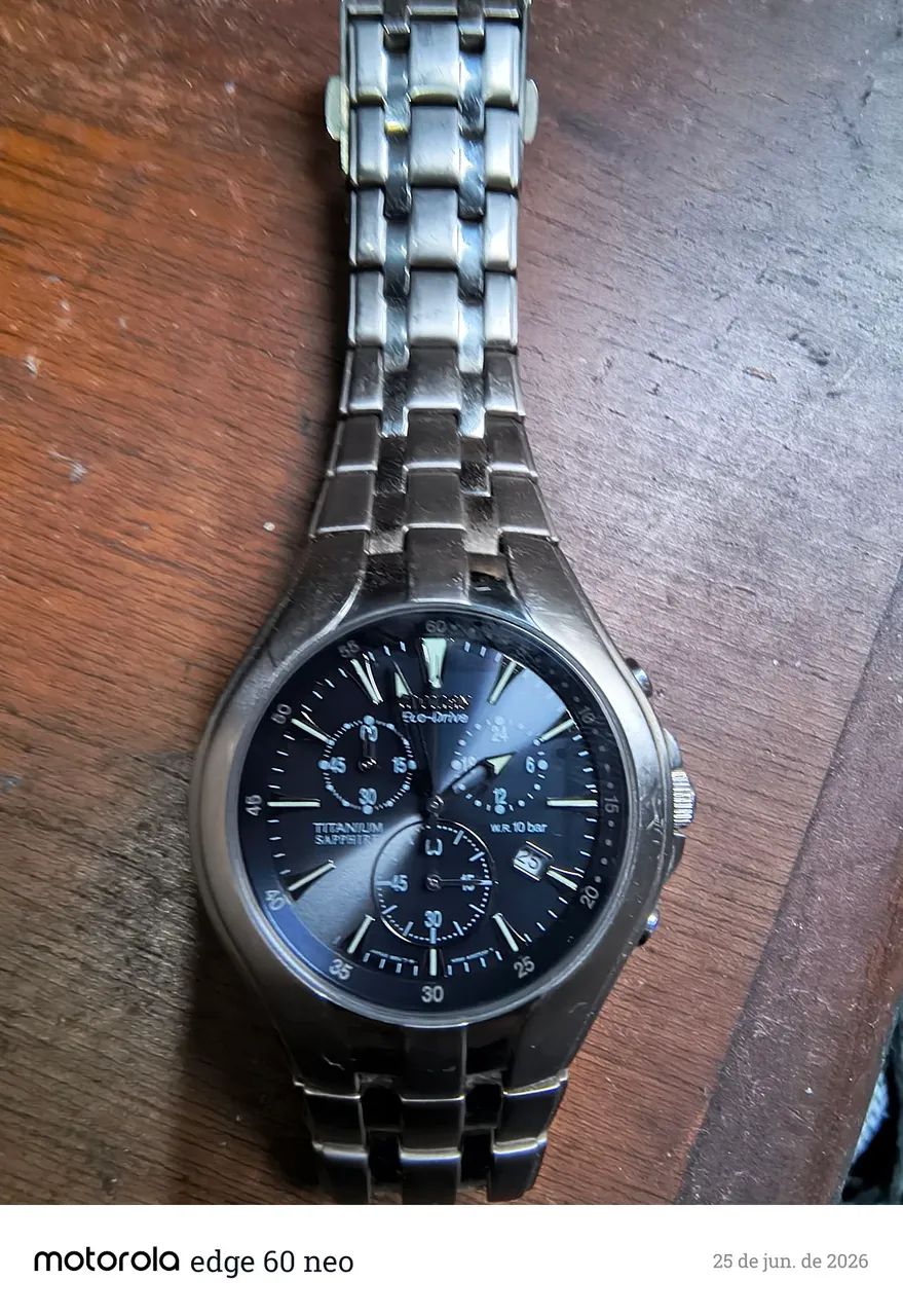 Relógio Citizen Cronógrafo Titânio Eco-Drive  - Foto 2