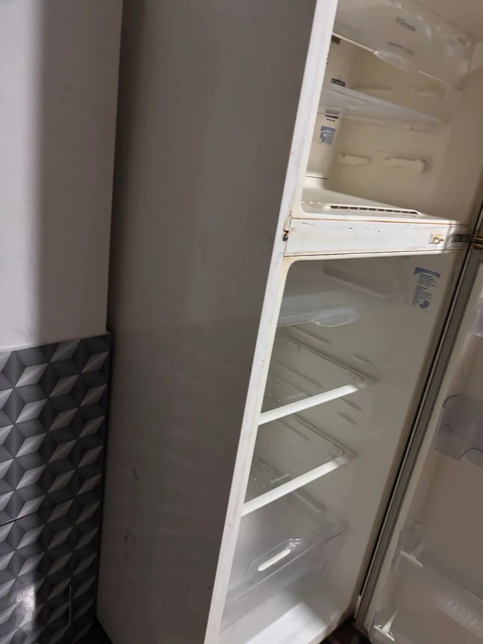Vendo geladeira  - Foto 4