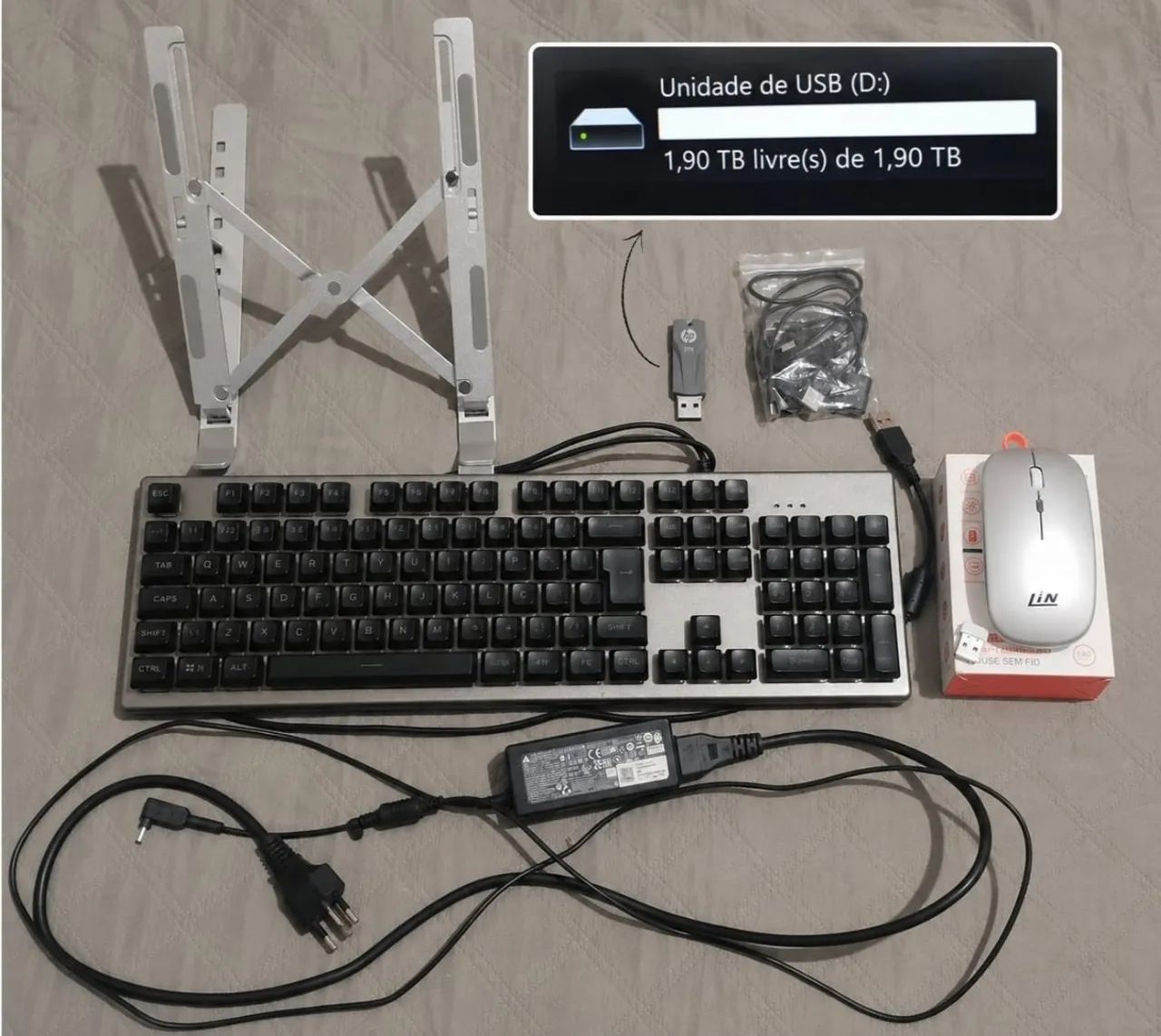 Notebook Aspire A315-34, e Com Kit de Teclado e Mouse