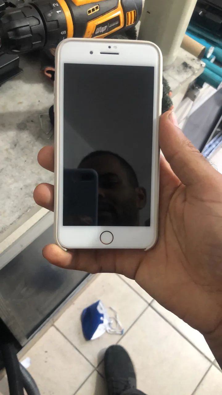 iPhone 8 Plus todo original muito conservado 