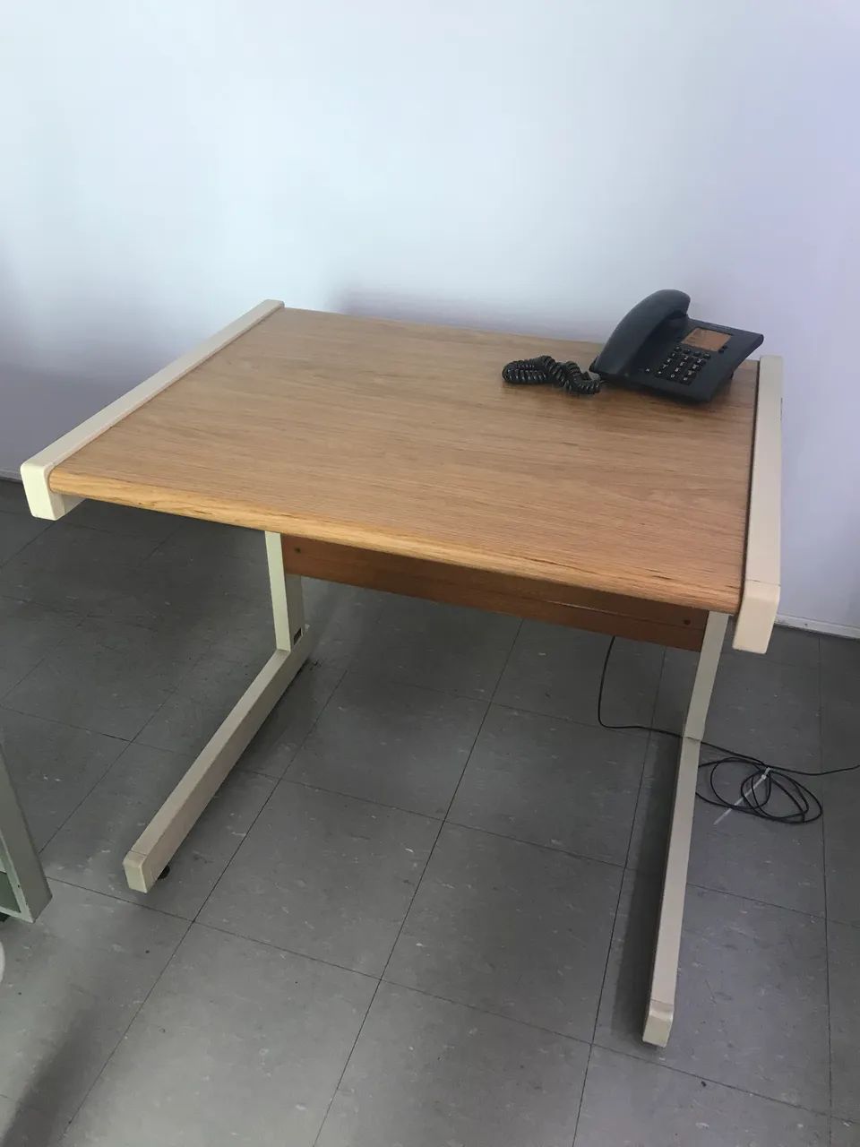 Mesa de trabalho  - Foto 2