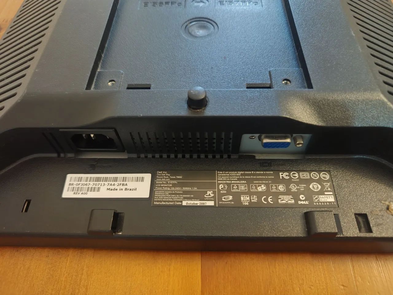Monitor Dell 15" Modelo E157FPC - Usado! - Foto 3