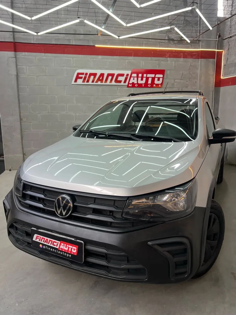 Volkswagen Saveiro Saveiro Robust 1.6 Total Flex 16V 2024