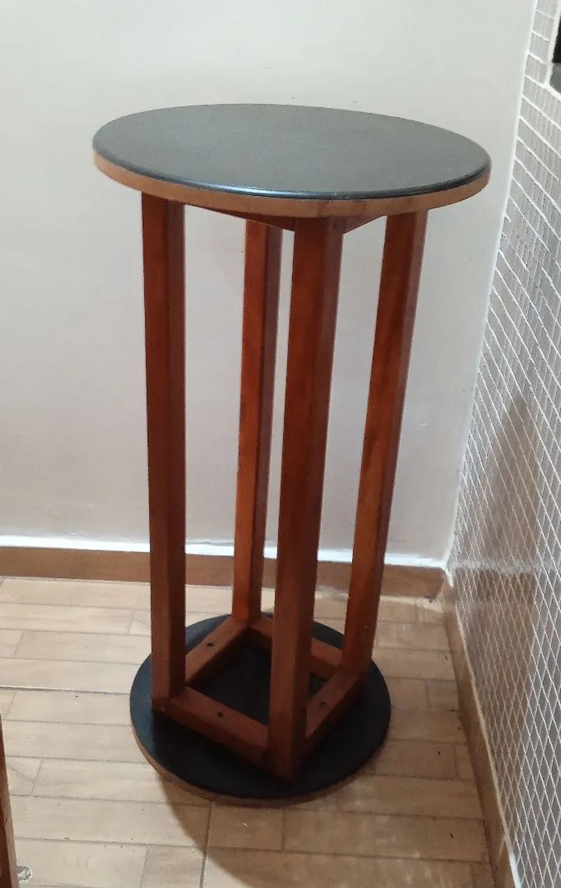 Corner Table65048988109185121