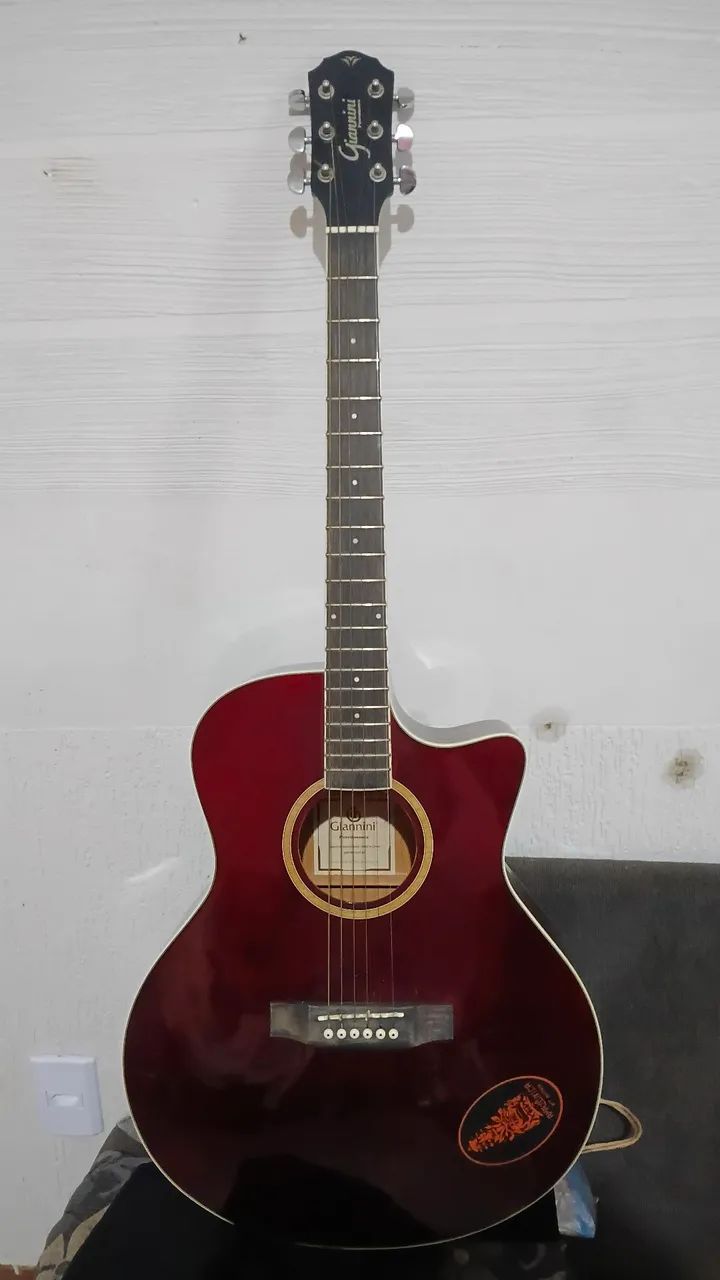 Violão Giannini elétrico