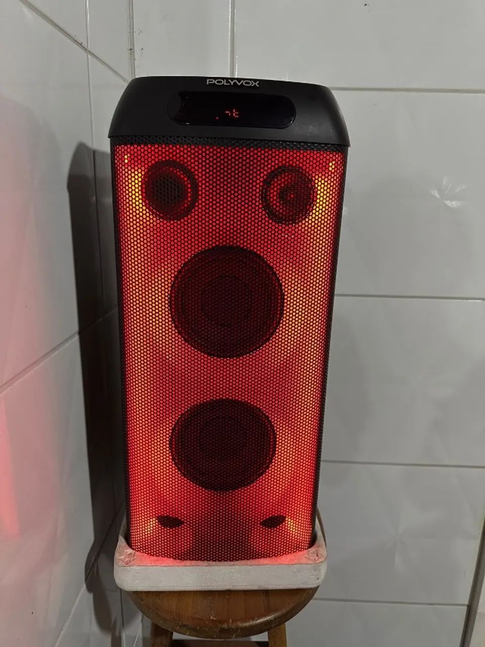 CAIXA DE SOM PORTÁTIL AMPLIFICADA COM BLUETOOTH - Foto 2