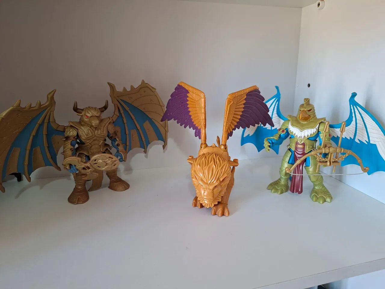 Bonecos Gárgulas limitados Goliath com armaduras